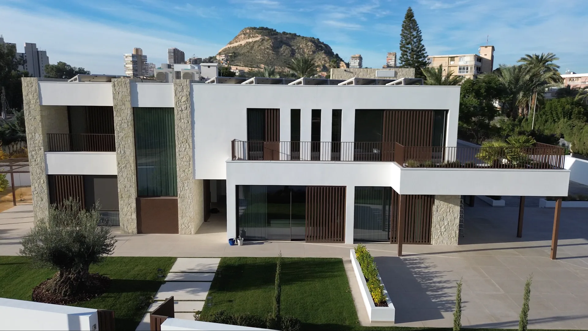 Frontal_Casa_Virgilio
